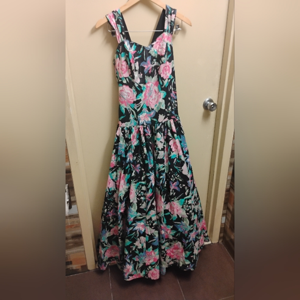 Vintage 1980s Laura Ashley Dropwaist Floral Maxi Dress Ballgown